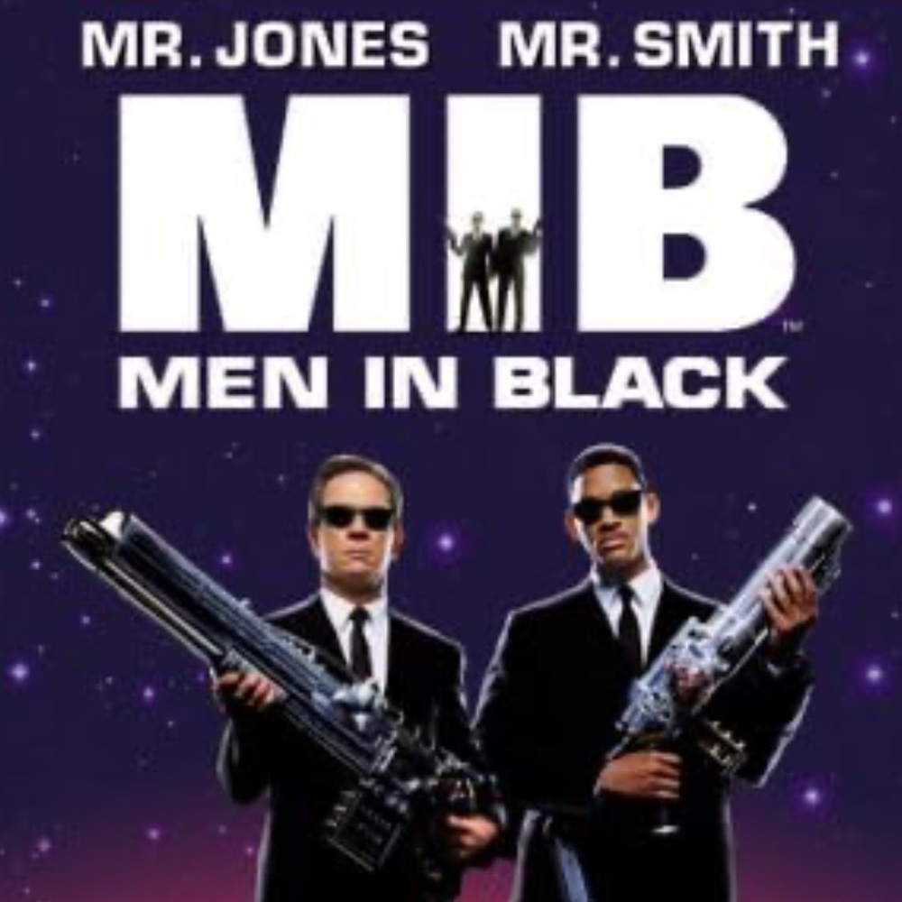 EUC MIB aka “Men In Black” VHS Tape, 1 hour & 38 minutes released in Sept, 2000